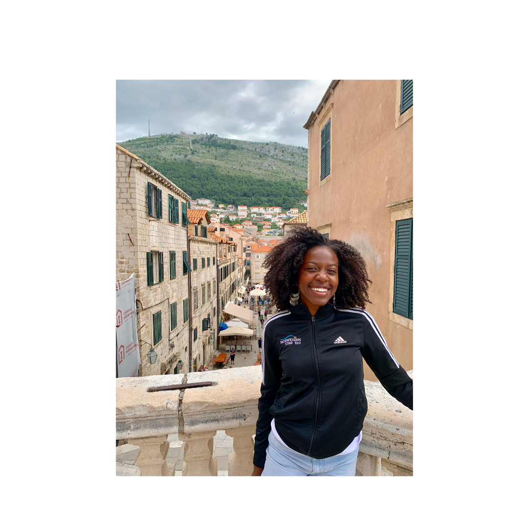 The 7 Best Tips for Traveling With Natural Hair