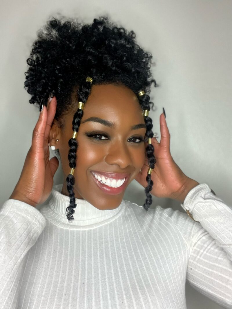 Recreate This Easy Holiday Hairstyle For Curls