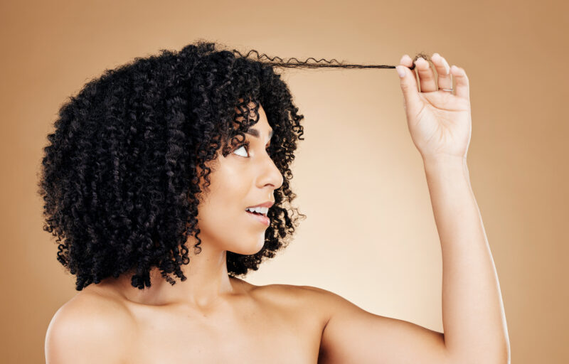 Everyday Habits That May Damage Your Curly Hair